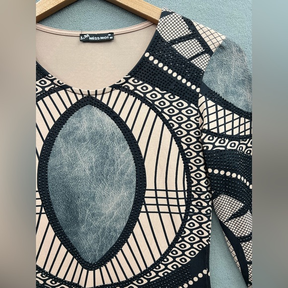 Miss Moi Size Medium Sexy Nude/Black Rhinestone Bodycon Dress NWOT - Picture 3 of 13